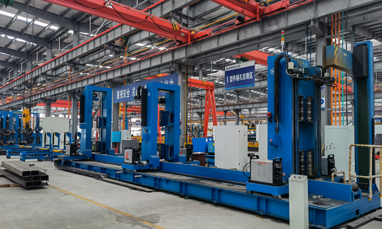 乐鱼网站:中建五局获得钢结构厂房拼装用钢梁顶升设备专利